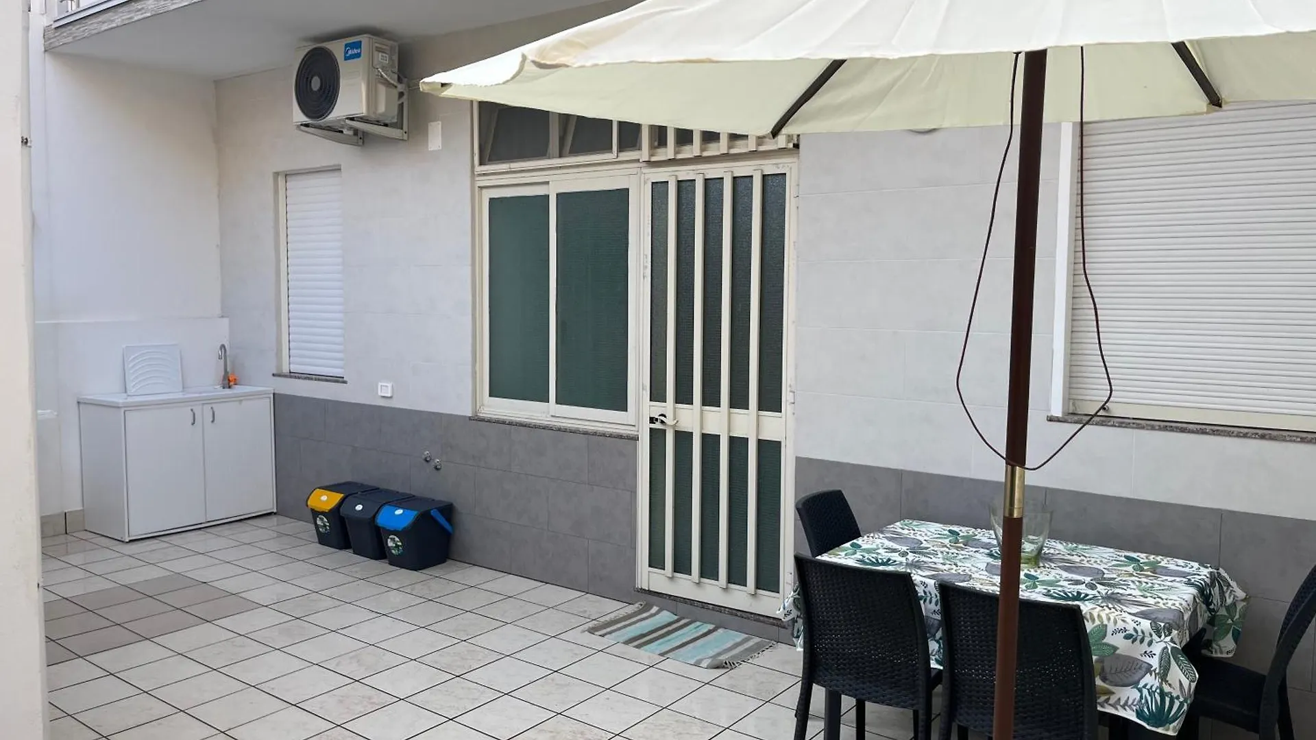 Case Vacanza Donatella Fondachello  Italy